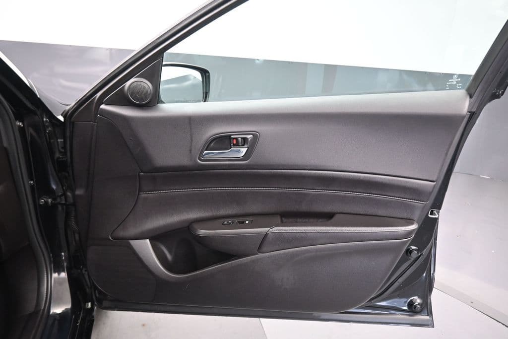 2018 Acura ILX Base, photo 39 of 57