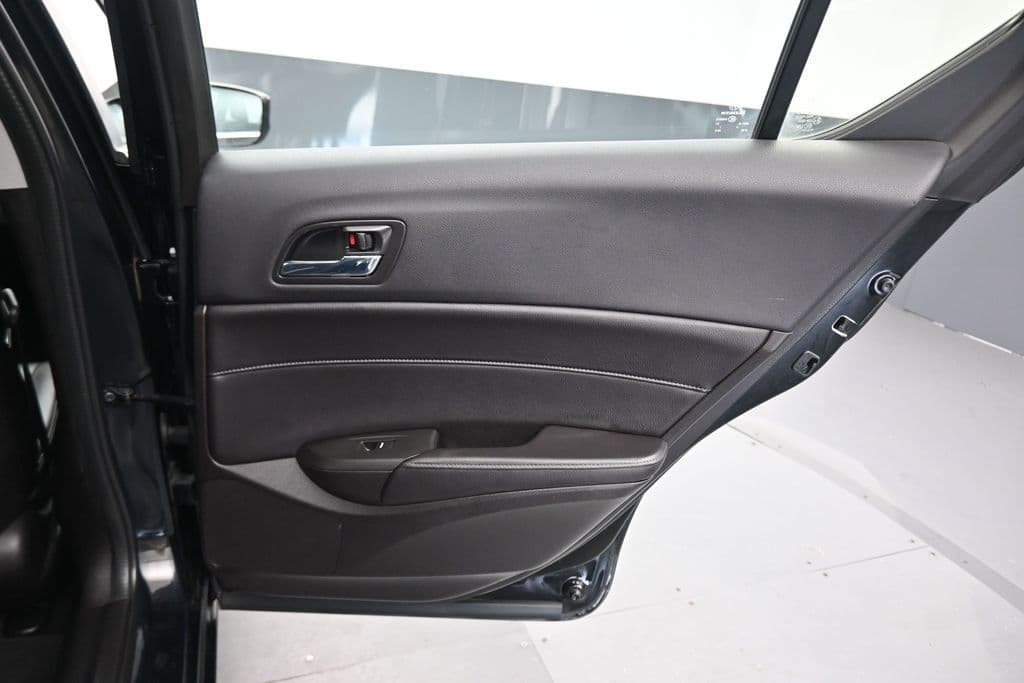 2018 Acura ILX Base, photo 34 of 57