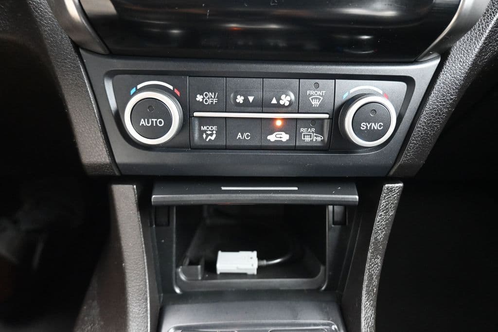 2018 Acura ILX Base, photo 23 of 57