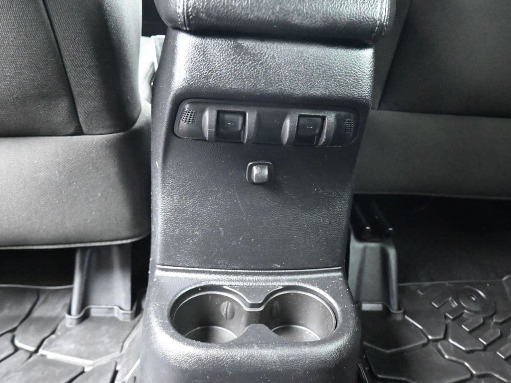2016 Jeep Wrangler Unlimited Sport S Black Bear, photo 25 of 53