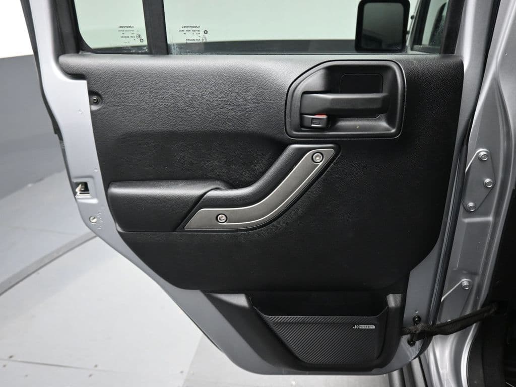 2016 Jeep Wrangler Unlimited Sport S Black Bear, photo 22 of 53