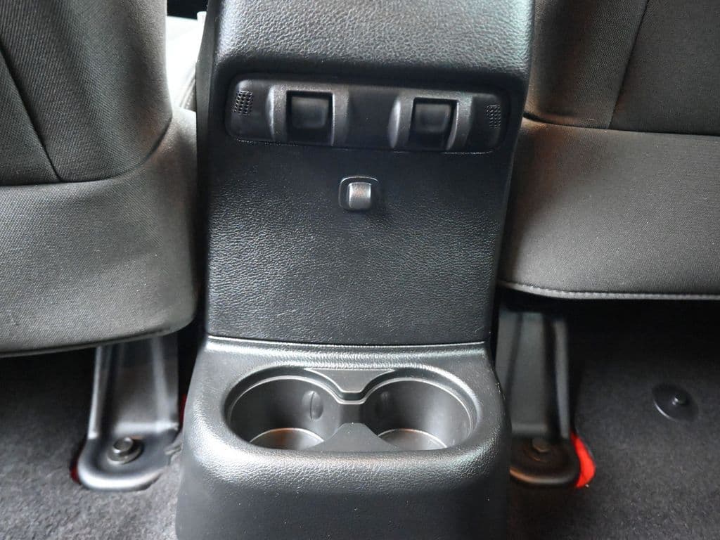 2017 Jeep Wrangler Unlimited Sport, photo 25 of 49