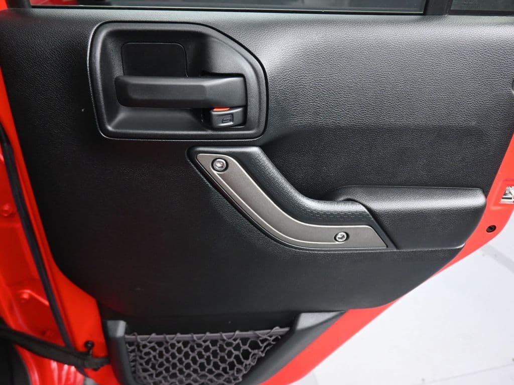 2017 Jeep Wrangler Unlimited Sport, photo 27 of 49