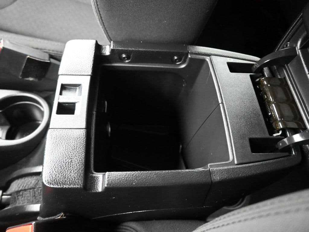 2017 Jeep Wrangler Unlimited Sport, photo 19 of 49