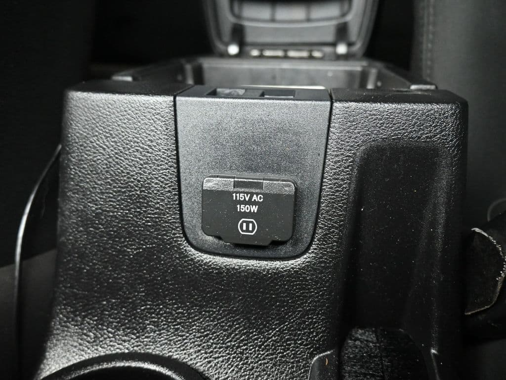 2012 Jeep Wrangler Unlimited Sahara, photo 19 of 44