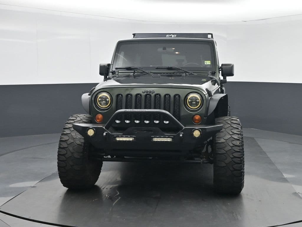 2012 Jeep Wrangler Unlimited Sahara, photo 2 of 44