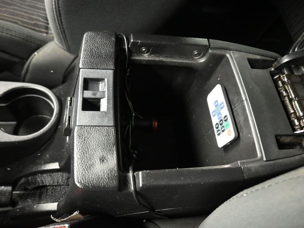 2012 Jeep Wrangler Unlimited Sahara, photo 18 of 44