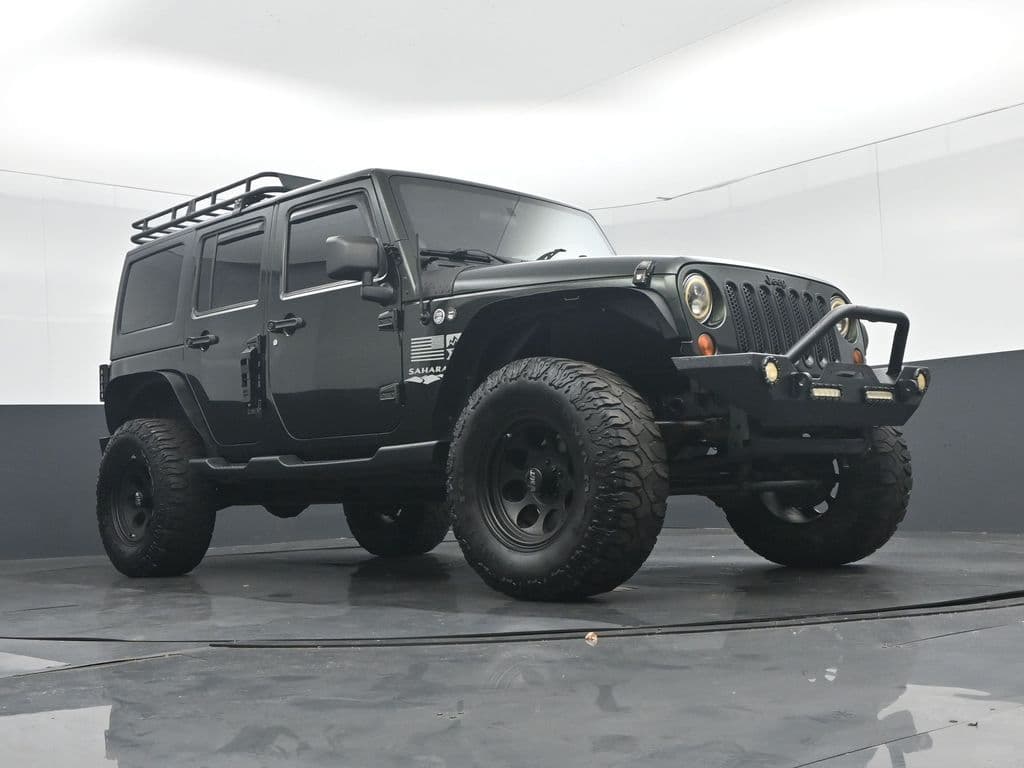 2012 Jeep Wrangler Unlimited Sahara, photo 37 of 44