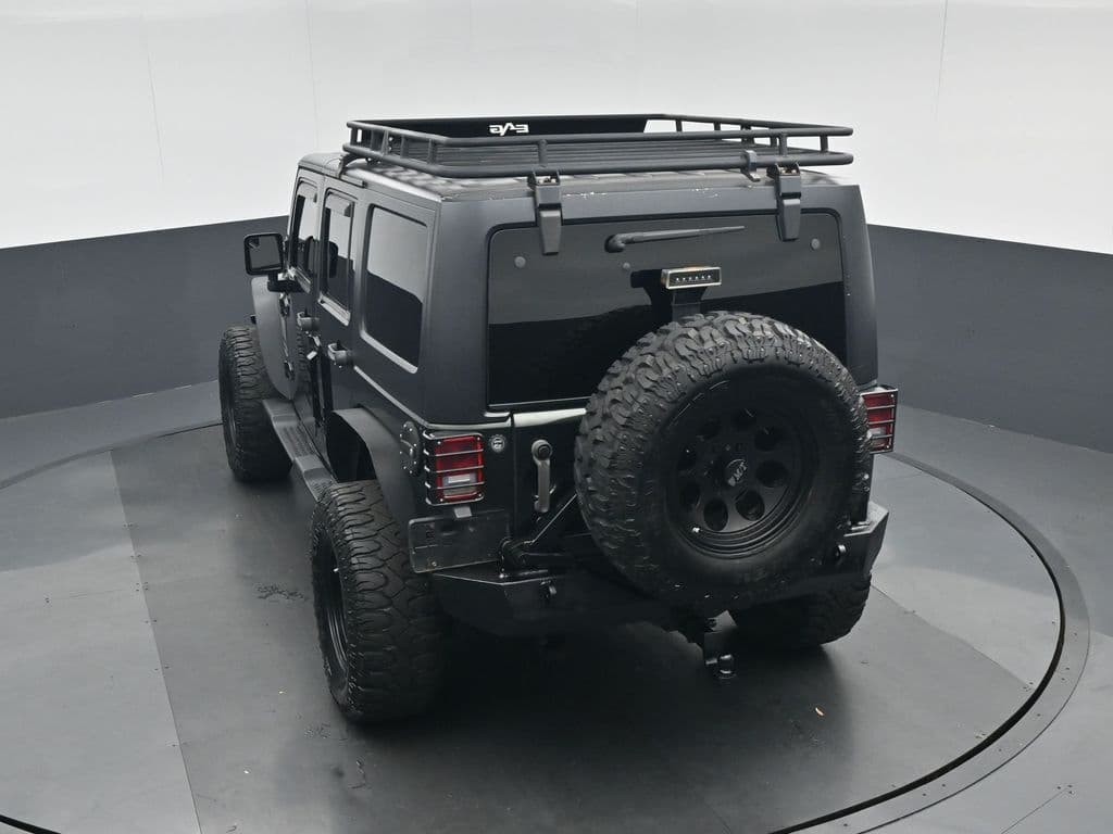 2012 Jeep Wrangler Unlimited Sahara, photo 43 of 44