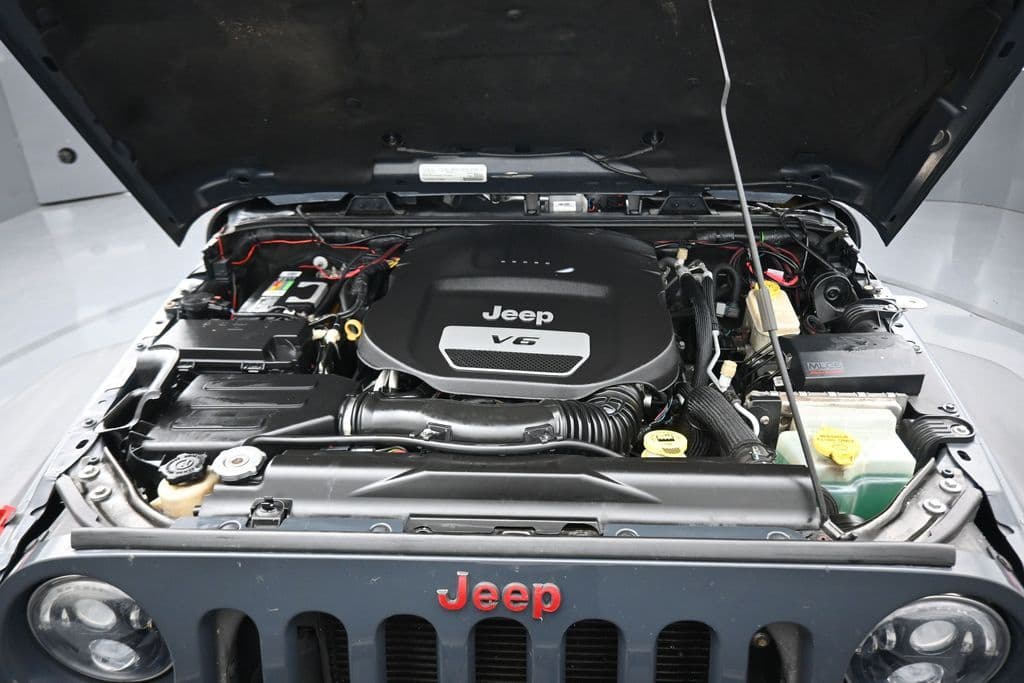 2016 Jeep Wrangler Unlimited Rubicon, photo 37 of 50