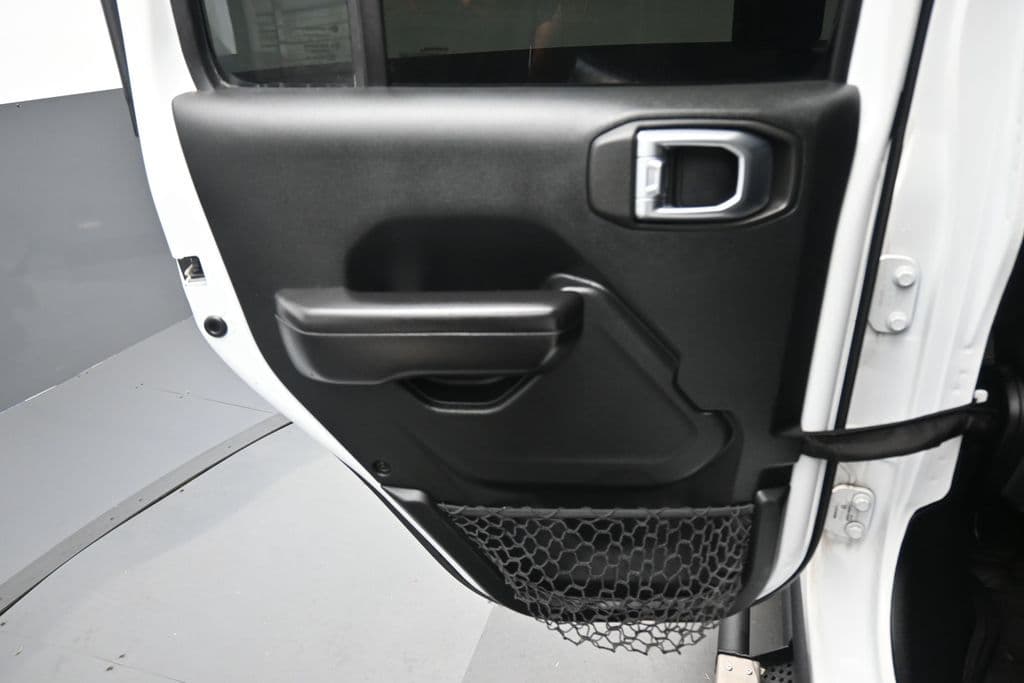 2020 Jeep Wrangler Unlimited Rubicon, photo 27 of 55