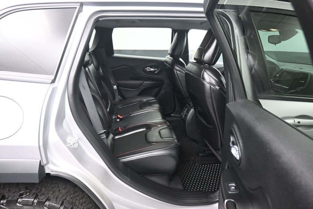 2019 Jeep Cherokee Trailhawk, photo 37 of 59