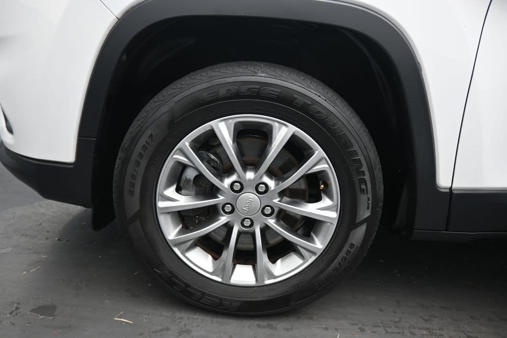 2019 Jeep Cherokee Latitude Plus, photo 51 of 60