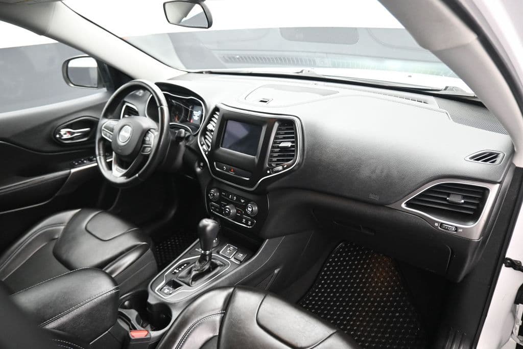 2019 Jeep Cherokee Latitude Plus, photo 43 of 60