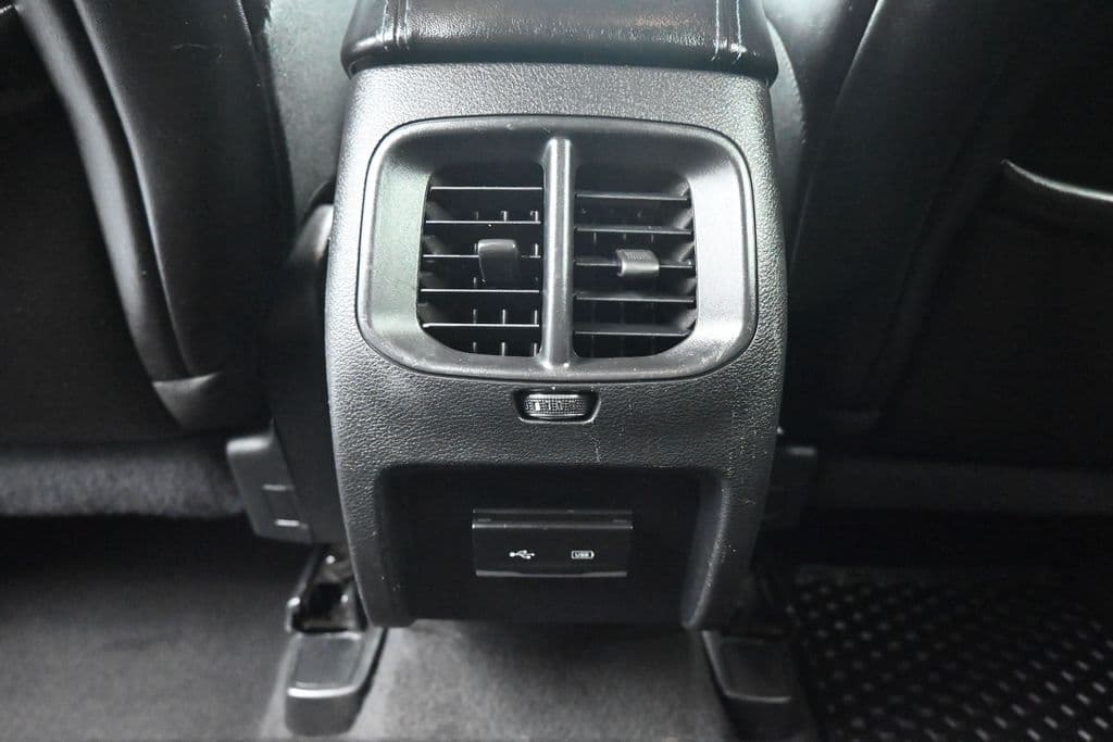 2019 Jeep Cherokee Latitude Plus, photo 35 of 60