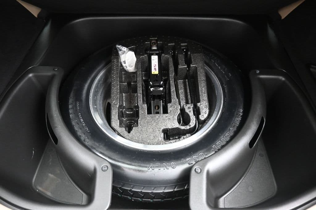 2019 Jeep Grand Cherokee Limited, photo 50 of 64