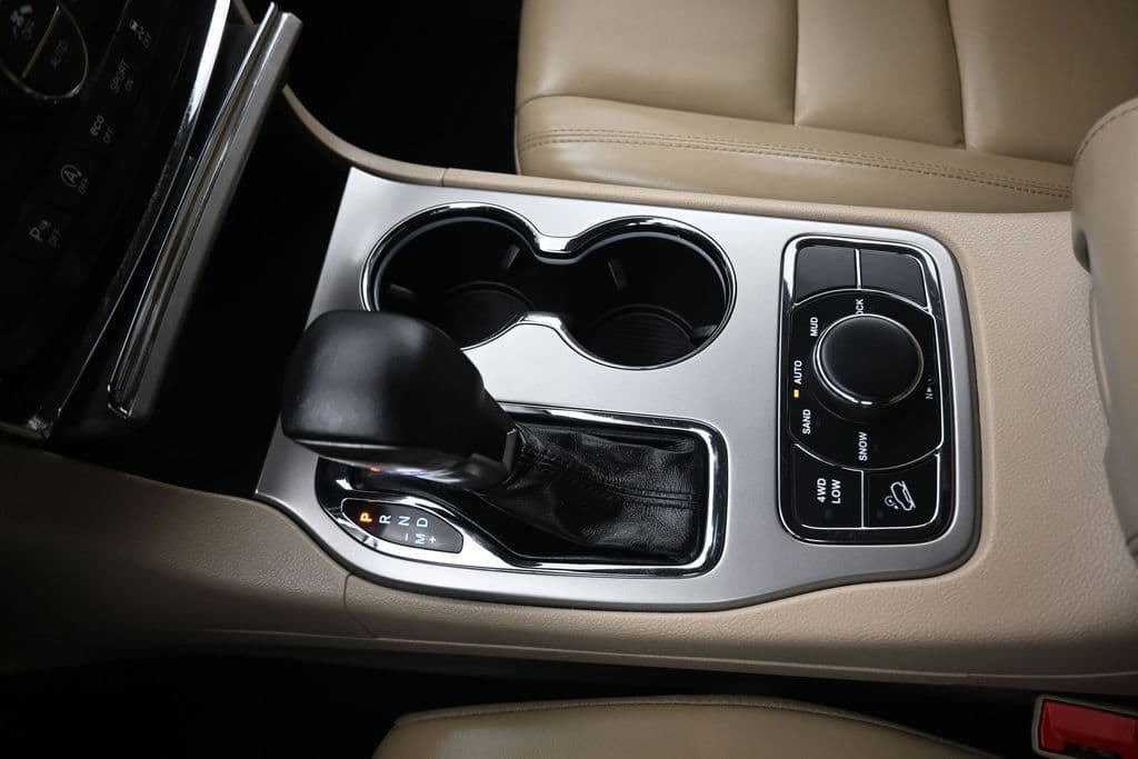 2019 Jeep Grand Cherokee Limited, photo 24 of 64