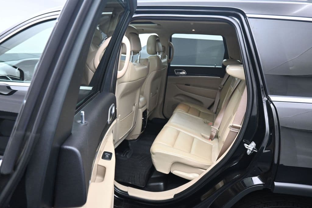 2019 Jeep Grand Cherokee Limited, photo 32 of 64