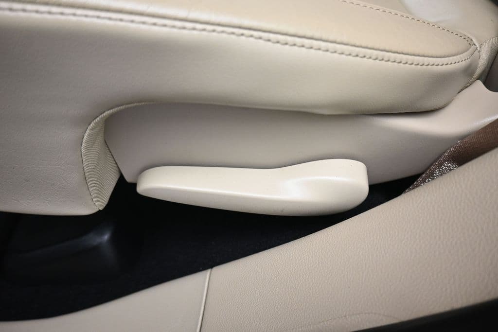 2019 Jeep Grand Cherokee Limited, photo 33 of 64