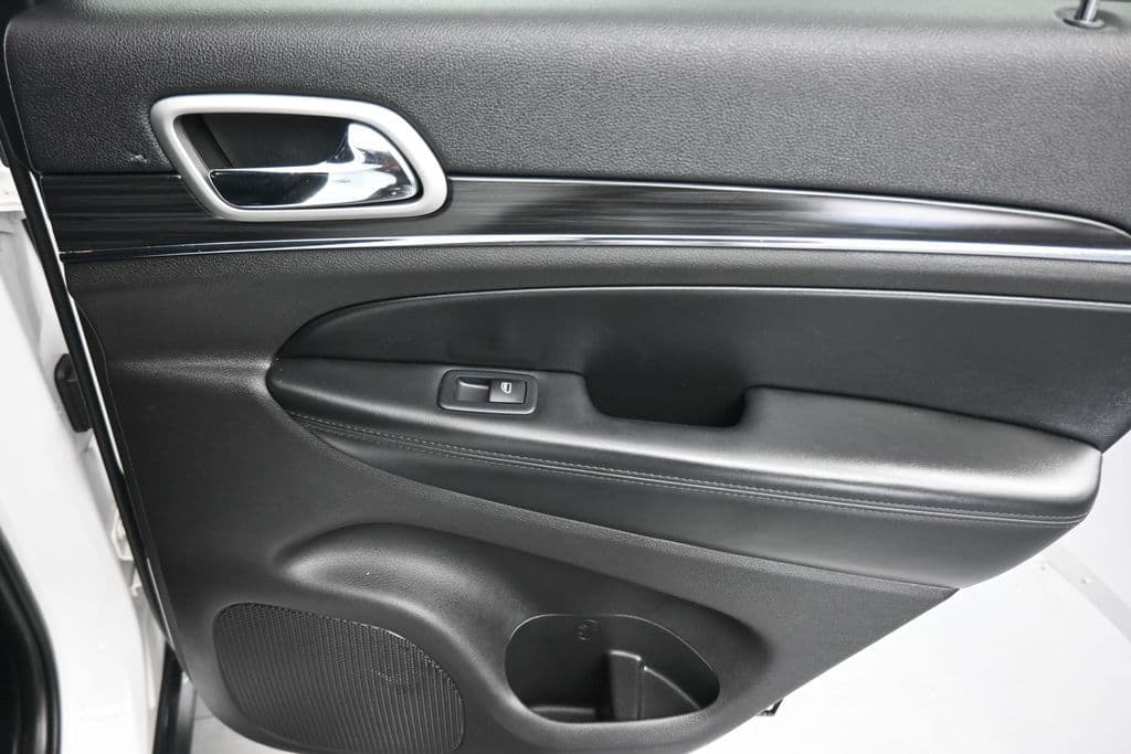 2020 Jeep Grand Cherokee Limited, photo 36 of 61