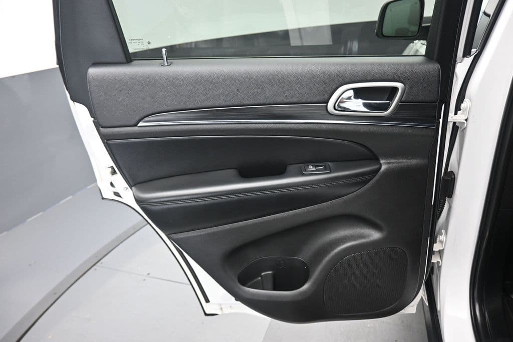 2020 Jeep Grand Cherokee Limited, photo 29 of 61