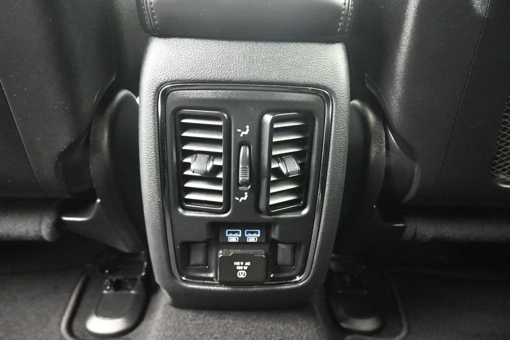 2020 Jeep Grand Cherokee Limited, photo 34 of 61