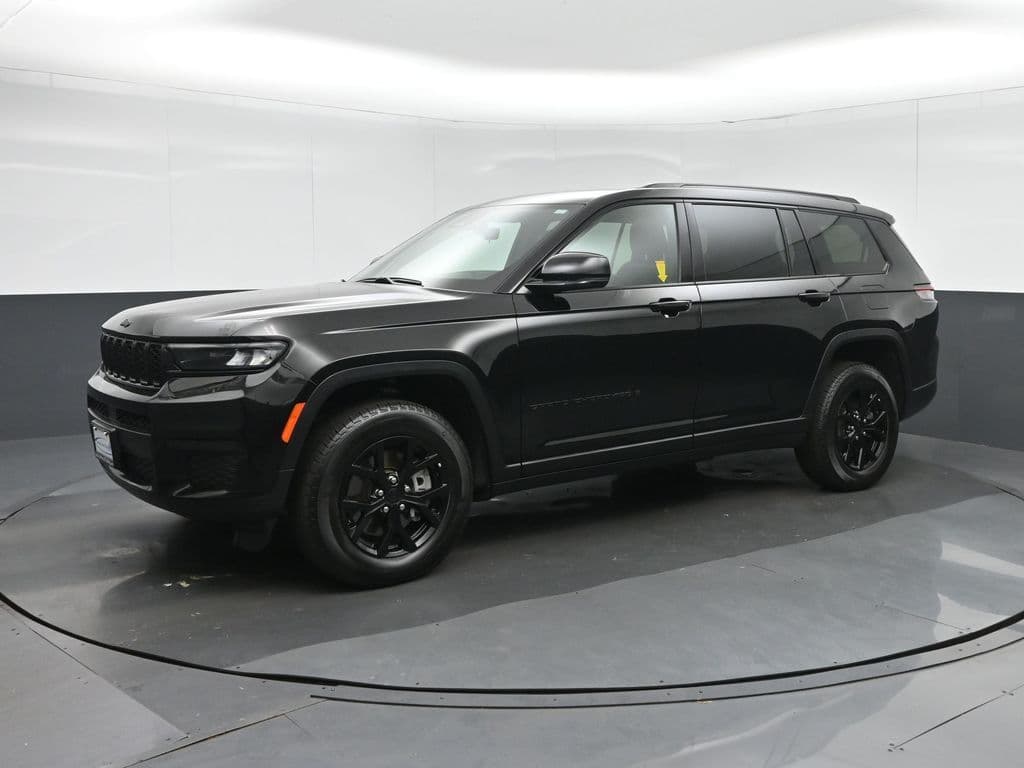 2025 Jeep Grand Cherokee L Altitude X, photo 3 of 73