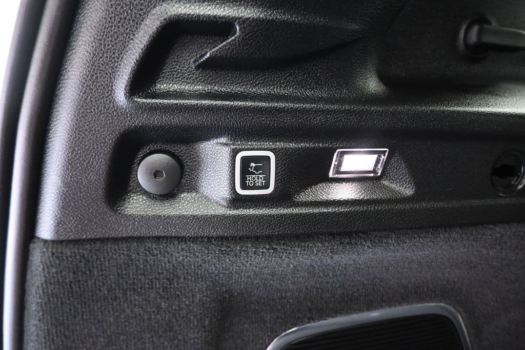 2021 Jeep Grand Cherokee L Overland, photo 64 of 79