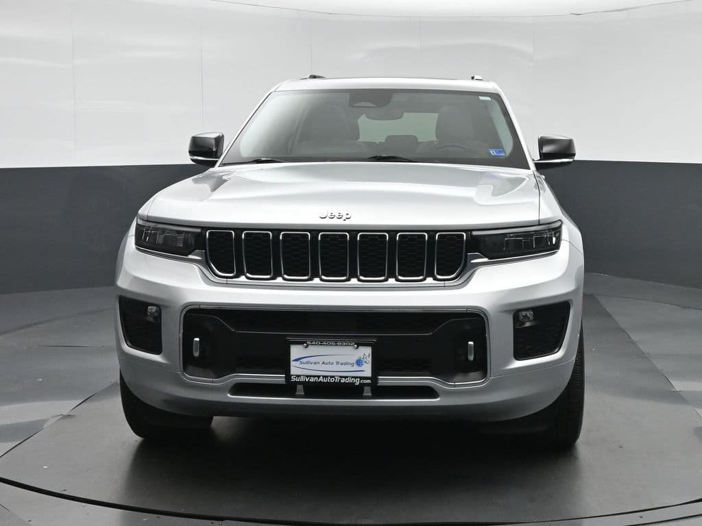 2021 Jeep Grand Cherokee L Overland, photo 2 of 79