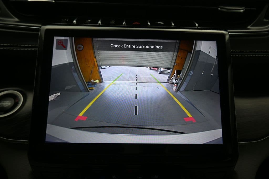 2021 Jeep Grand Cherokee L Overland, photo 23 of 79