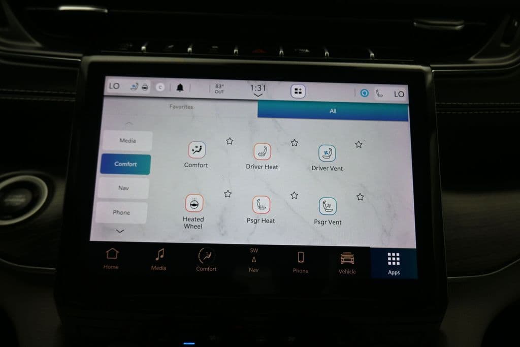 2021 Jeep Grand Cherokee L Overland, photo 19 of 79