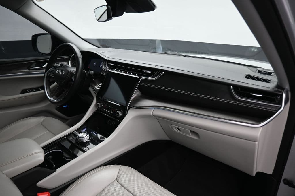2021 Jeep Grand Cherokee L Overland, photo 61 of 79