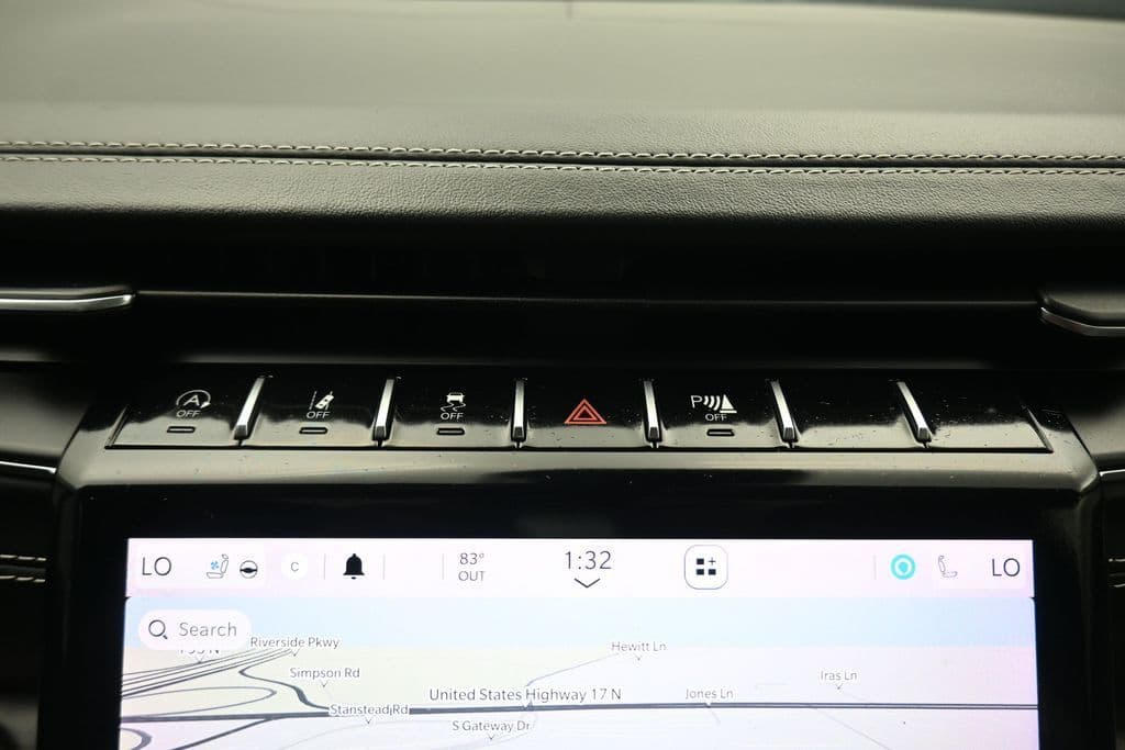 2021 Jeep Grand Cherokee L Overland, photo 25 of 79