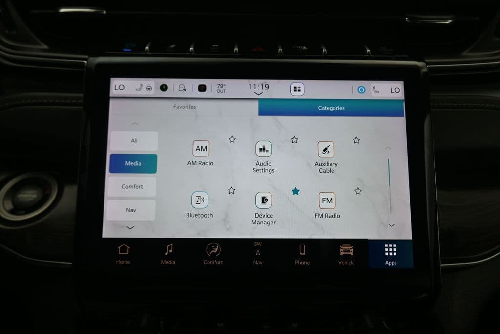 2023 Jeep Grand Cherokee Overland 4xe, photo 19 of 71