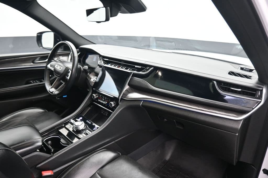 2023 Jeep Grand Cherokee Overland 4xe, photo 54 of 71