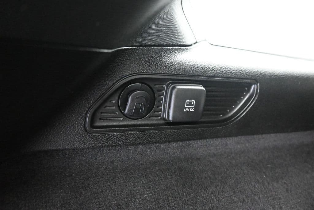 2023 Jeep Grand Cherokee Overland 4xe, photo 57 of 71