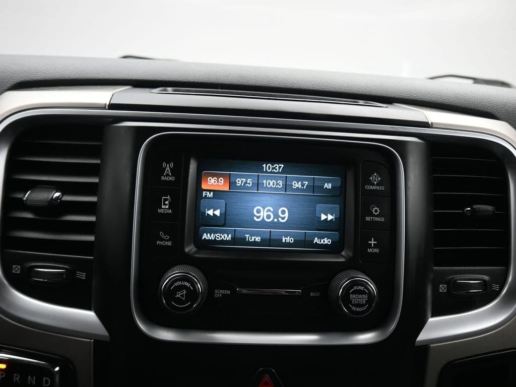 2018 RAM 1500 SLT, photo 17 of 57