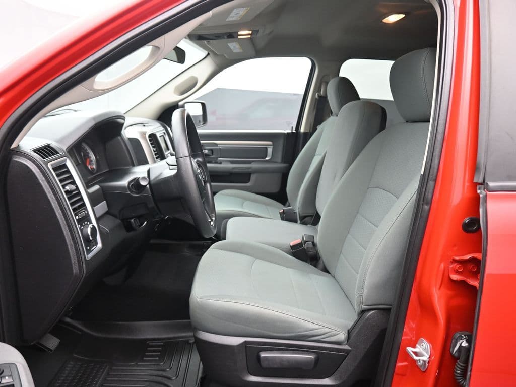 2018 RAM 1500 SLT, photo 13 of 57