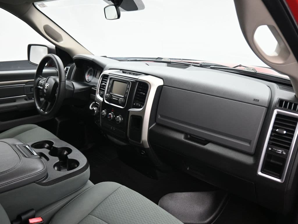 2018 RAM 1500 SLT, photo 41 of 57