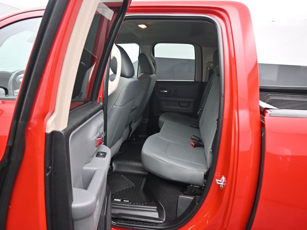 2018 RAM 1500 SLT, photo 30 of 57