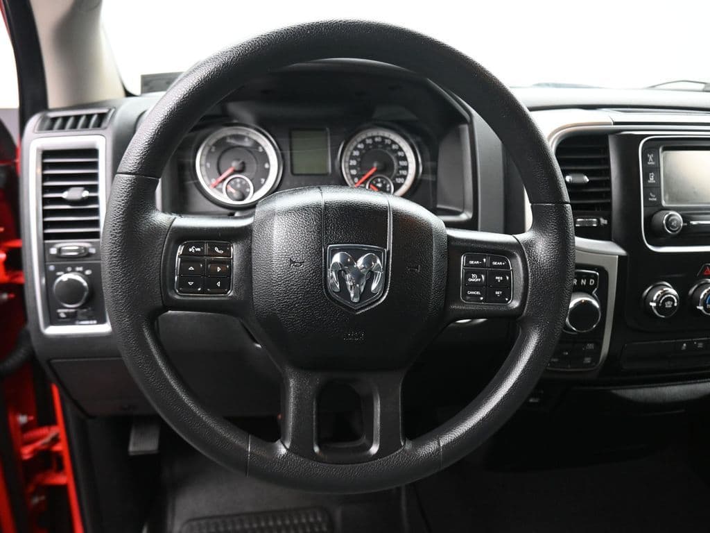2018 RAM 1500 SLT, photo 15 of 57