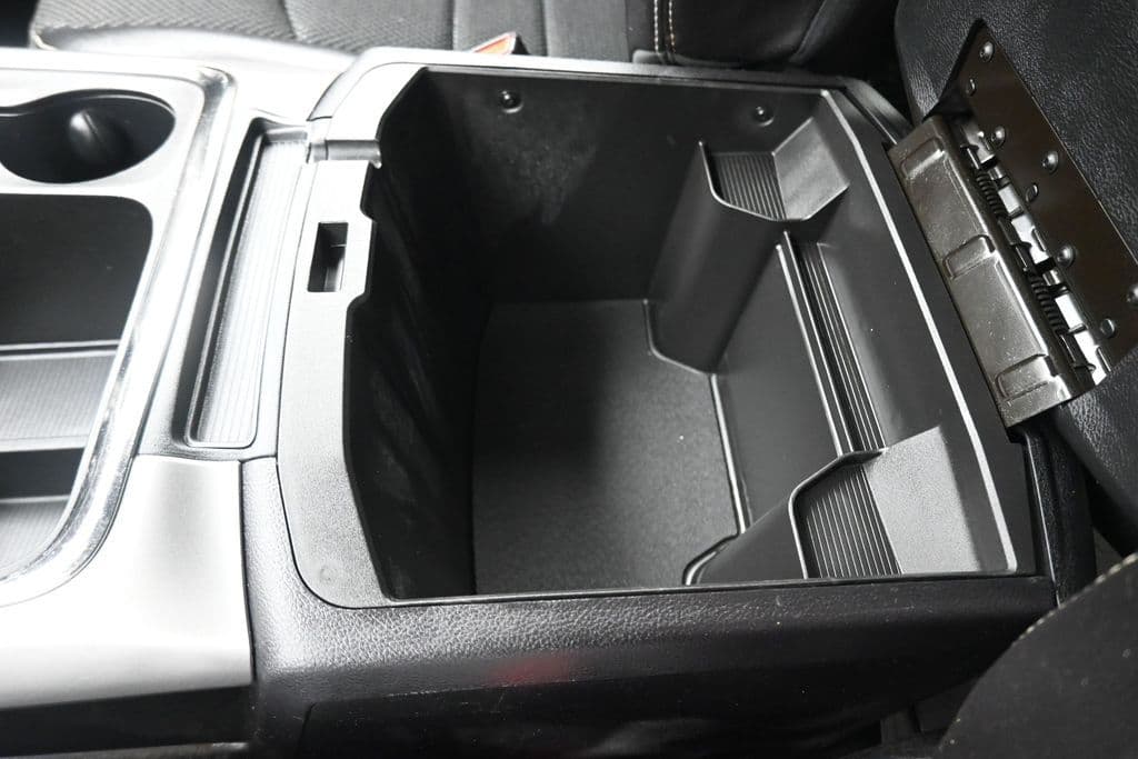 2016 RAM 1500 Sport, photo 39 of 74