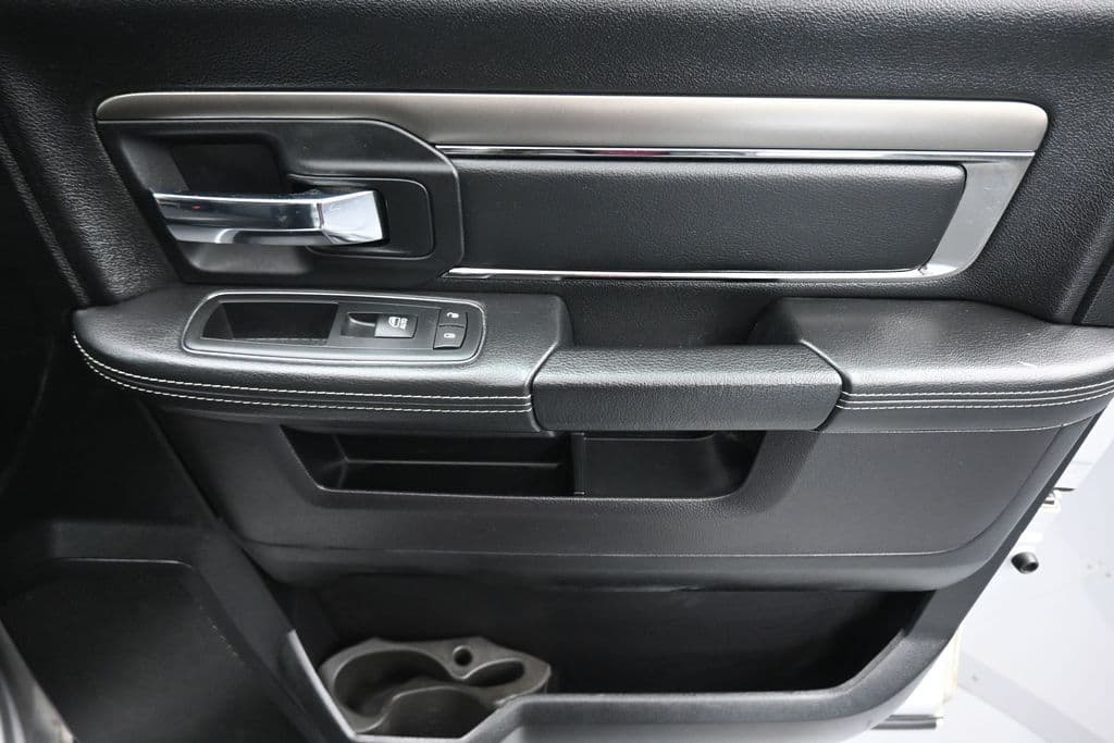 2016 RAM 1500 Sport, photo 56 of 74