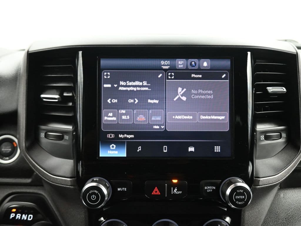2025 RAM 1500 Tradesman, photo 15 of 64