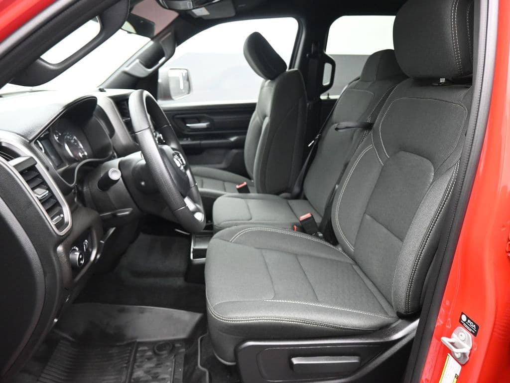 2025 RAM 1500 Tradesman, photo 12 of 64