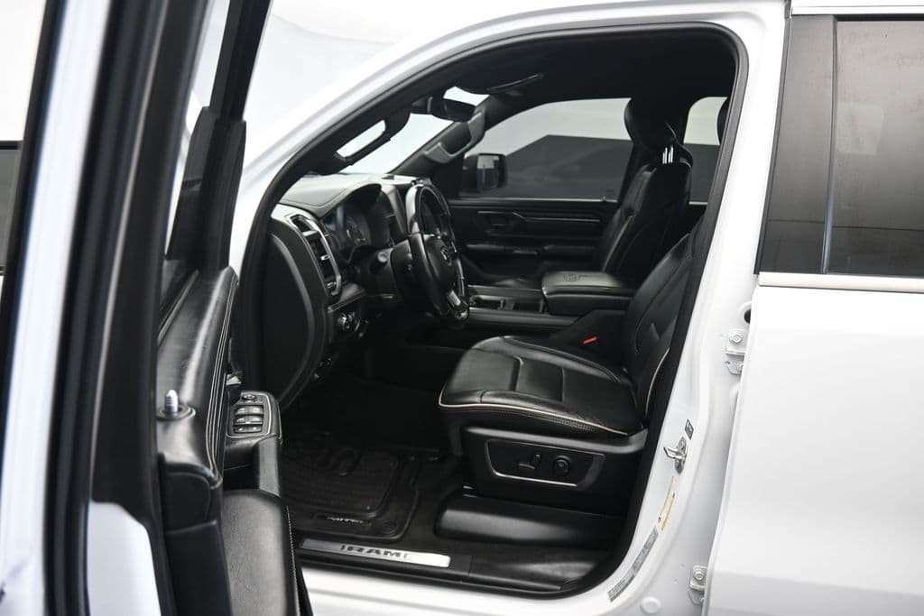 2022 RAM 1500 Limited, photo 11 of 61