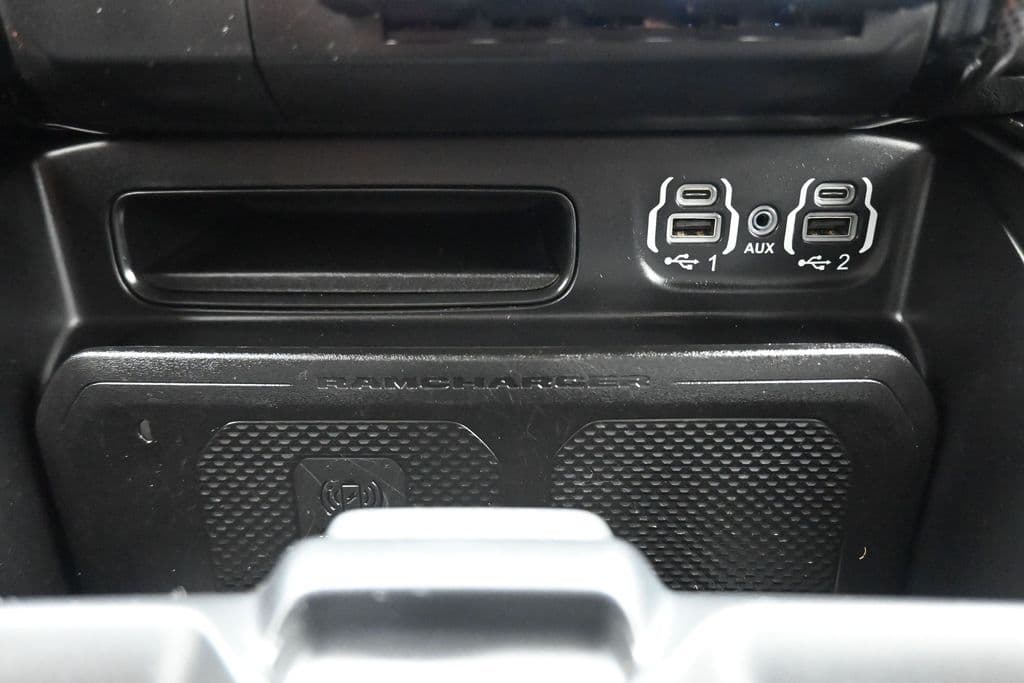 2022 RAM 1500 Limited, photo 19 of 61