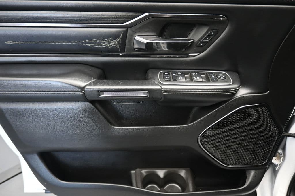 2022 RAM 1500 Limited, photo 10 of 61