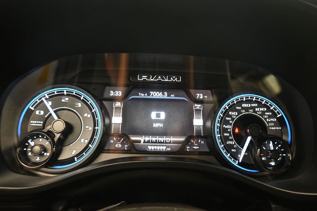 2022 RAM 1500 Limited, photo 15 of 61