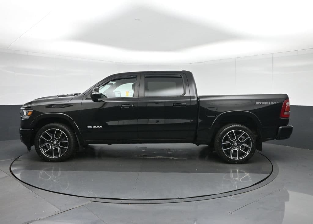 2021 RAM 1500 Laramie, photo 4 of 70